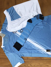 Kit completo masculino infantil 11 a 13 anos tamanho 28. City 45cm pit to pit com meias e etiqueta comprar usado  Enviando para Brazil