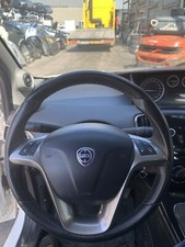 Volante con comandi usato  San Benedetto del Tronto