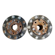 Used dual hub for sale  Lake Mills