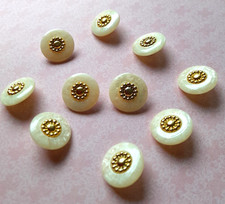 Boutons vintage ivoire d'occasion  Chaumont-en-Vexin