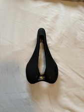 selle wintec d'occasion selle wintec d'occasion Expédié en Belgium