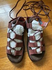 Sandália feminina Dr Marten Kristina com cadarço gladiador vermelha Deeo EUA 5 Reino Unido 3 UE 36 comprar usado  Enviando para Brazil