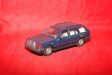 Wiking mercedes 230 d'occasion  Expédié en Belgium
