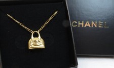Collier fantaisie promotionnel d'occasion  Tonnay-Charente