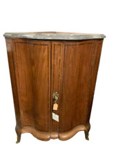 Antica credenza angoliera usato  Torino
