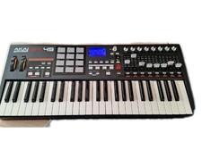 MIDI-Keyboard Akai MPK 49 professional comprar usado  Enviando para Brazil