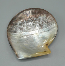 Coquillage nacre sculptée d'occasion  Theix