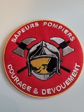 Patch thermocollant brodé d'occasion  Malakoff