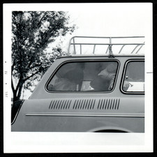 1960s VW 1600 Station Wagon Visão Lateral Estranha: Foto Vintage Encontrada SNAPSHOT comprar usado  Enviando para Brazil