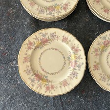 Usado, Federal Syracuse China conjunto de quatro pratos pequenos feitos na América comprar usado  Enviando para Brazil