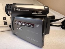 Câmera Filmadora Digital JVC com Zoom Óptico 34x, usado comprar usado Câmera Filmadora Digital JVC com Zoom Óptico 34x, usado comprar usado  Enviando para Brazil