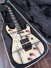 Guitarra elétrica Jackson EUA Dinky Custom Shop cabeçote reverso década de 1980 EUA comprar usado Guitarra elétrica Jackson EUA Dinky Custom Shop cabeçote reverso década de 1980 EUA comprar usado  Enviando para Brazil