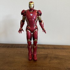 Boneco Marvel Legends Avengers Iron Man Mark VII estúdios primeiros 10 anos solto comprar usado  Enviando para Brazil