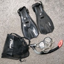 Two bare feet for sale  TELFORD