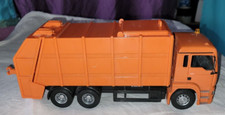 Camion poubelles miniature d'occasion  Champagne-Mouton