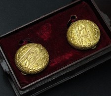 Vintage stratton gold for sale  LEEDS