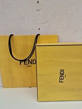 Yellow fendi empty usato  Roma