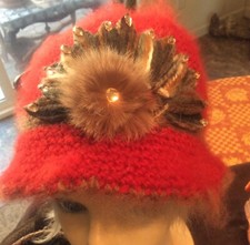 Hot red knit for sale  Oakhurst