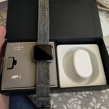 Fitbit versa noir d'occasion  Jouars-Pontchartrain