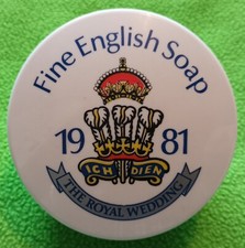 Vintage soap dish for sale  CATERHAM
