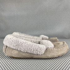 ugg moccasins 5 7 shoes for sale ugg moccasins 5 7 shoes for sale Altamonte Springs