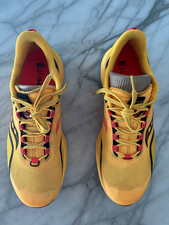 Saucony scarpe uomo usato  Italia