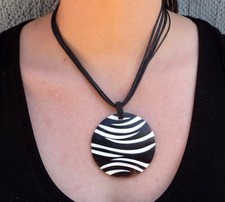 Collier africain noir d'occasion  Castelnau-le-Lez