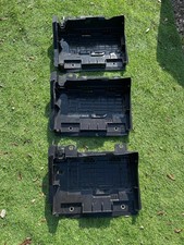 Używany, RENAULT MASTER III MOVANO NV400 PODSTAWA POD AKUMULATOR OBUDOWA 648600006R A na sprzedaż Używany, RENAULT MASTER III MOVANO NV400 PODSTAWA POD AKUMULATOR OBUDOWA 648600006R A na sprzedaż  PL