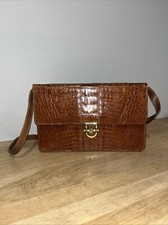 Sac main pochette d'occasion  Bourgoin-Jallieu