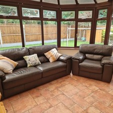 Dfs leather seater for sale  BRENTWOOD