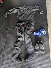 Predator men diving for sale  BEDALE