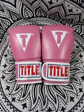 TÍTULO Club Boxing Rosa Couro Branco Luvas de Boxe MMA Excelente Limpeza comprar usado  Enviando para Brazil