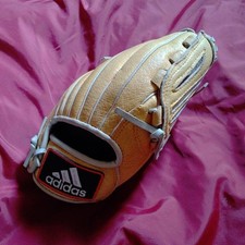 Luva de beisebol Adidas bege 3 listras comprar usado  Enviando para Brazil