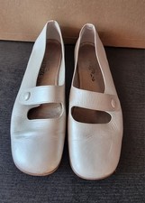Ballerinas weiß creme gebraucht kaufen  Berlin