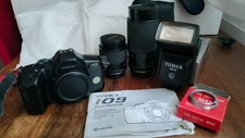 Macchina fotografica reflex usato  Italia