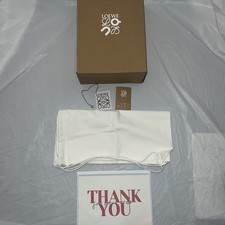 Autêntica caixa de sapatos Loewe com embalagem original e saco de pó com cordão comprar usado  Enviando para Brazil