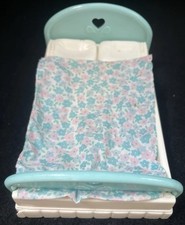 Usado, Cama de casal Fisher Price Loving Family 1993 azul e branco com capa floral comprar usado  Enviando para Brazil