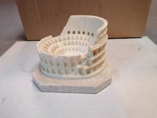 Colosseo vecchio souvenir usato  Italia