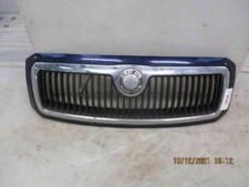 6y085366801c calandre skoda d'occasion  Fère-en-Tardenois