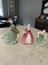 Lot royal doulton d'occasion  Expédié en Belgium