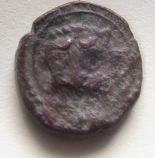 Moneta medievale classificare usato Moneta medievale classificare usato  Tufara