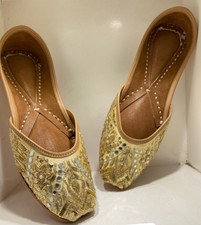 Usado, Sapato feminino Punjabi jutti casamento Mojari étnico plano Reino Unido tamanho 4-8 khussa darpan comprar usado  Enviando para Brazil