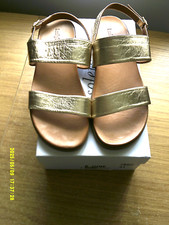 B.soleful june moda for sale  BUCKINGHAM