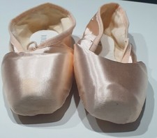 Bloch demi pointe usato  Ariano Irpino