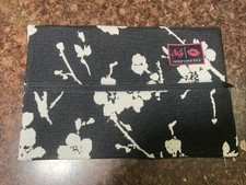 Makeup junkie medium for sale  Conroe