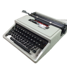 Olivetti dora typewriter for sale  SCUNTHORPE