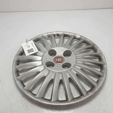 1215 coppa copricerchi usato  Mineo