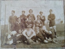 fotografia antiga de time de futebol comprar usado fotografia antiga de time de futebol comprar usado  Enviando para Brazil