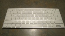 Teclado Apple Magic 2 A1644 - Branco comprar usado Teclado Apple Magic 2 A1644 - Branco comprar usado  Enviando para Brazil