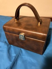 Beauty case rigido usato  Marcianise